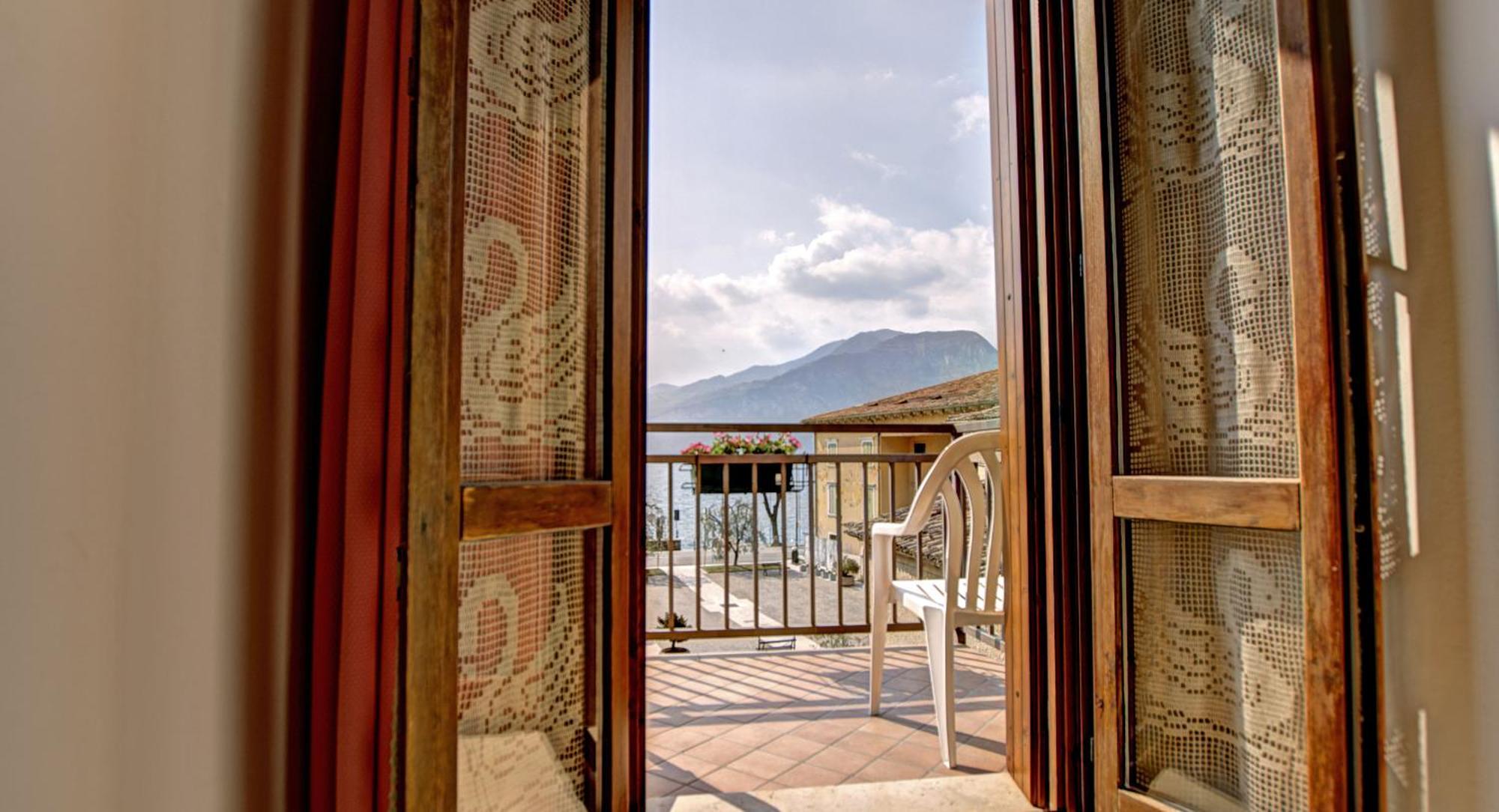 Albergo Casa Este Brenzone sul Garda Exteriér fotografie