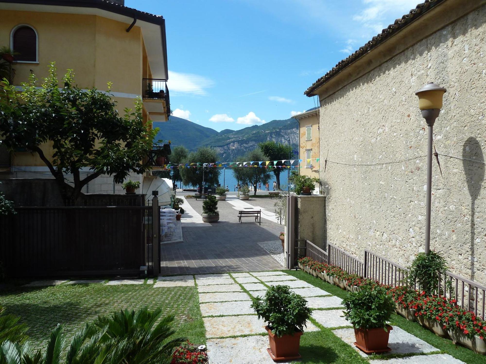 Albergo Casa Este Brenzone sul Garda Exteriér fotografie
