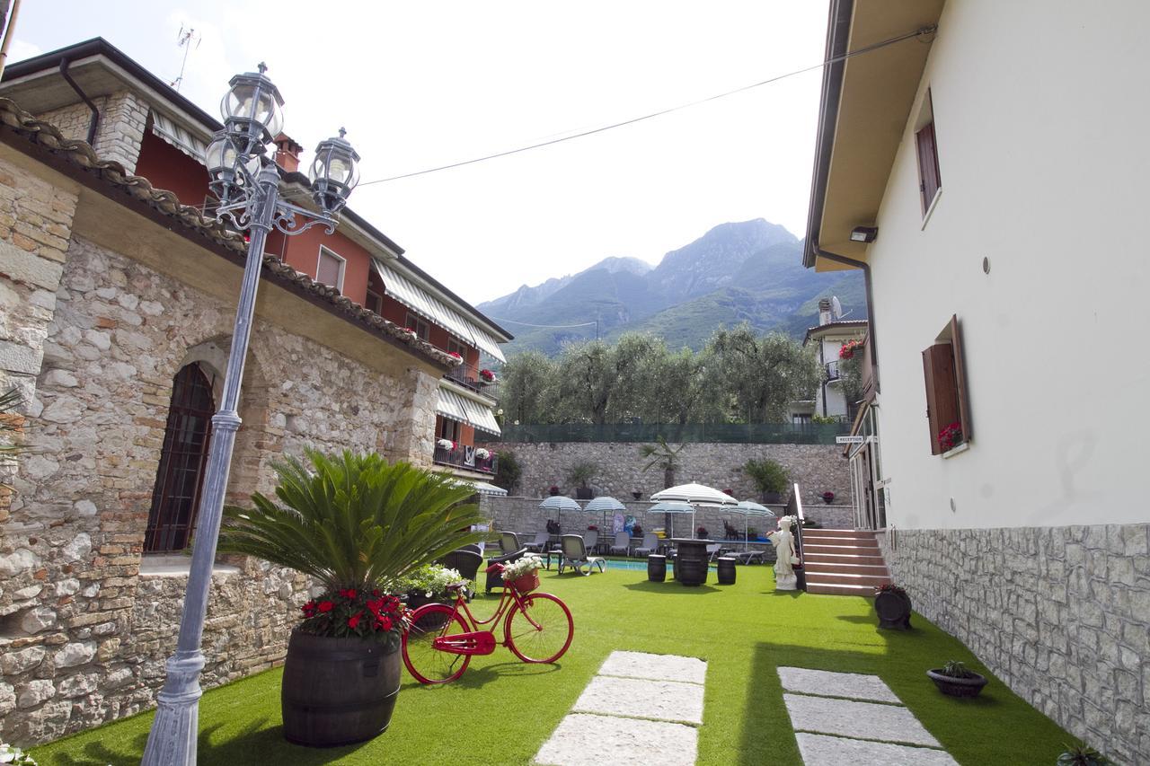 Albergo Casa Este Brenzone sul Garda Exteriér fotografie